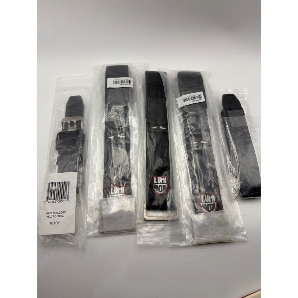 Luminox Navy SEAL Logo Hook and Loop Watch Strap Lot Black FN3950.23Q Band